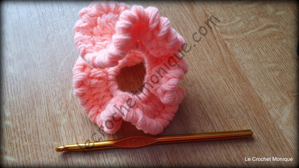 Háčkovaná gumička do vlasov