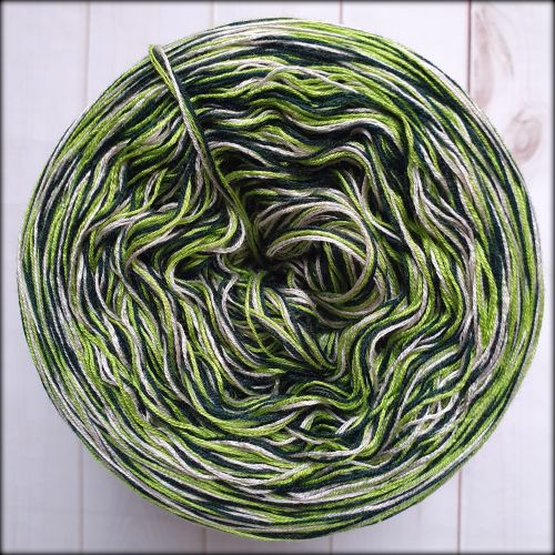 H313-lace-pear-pine