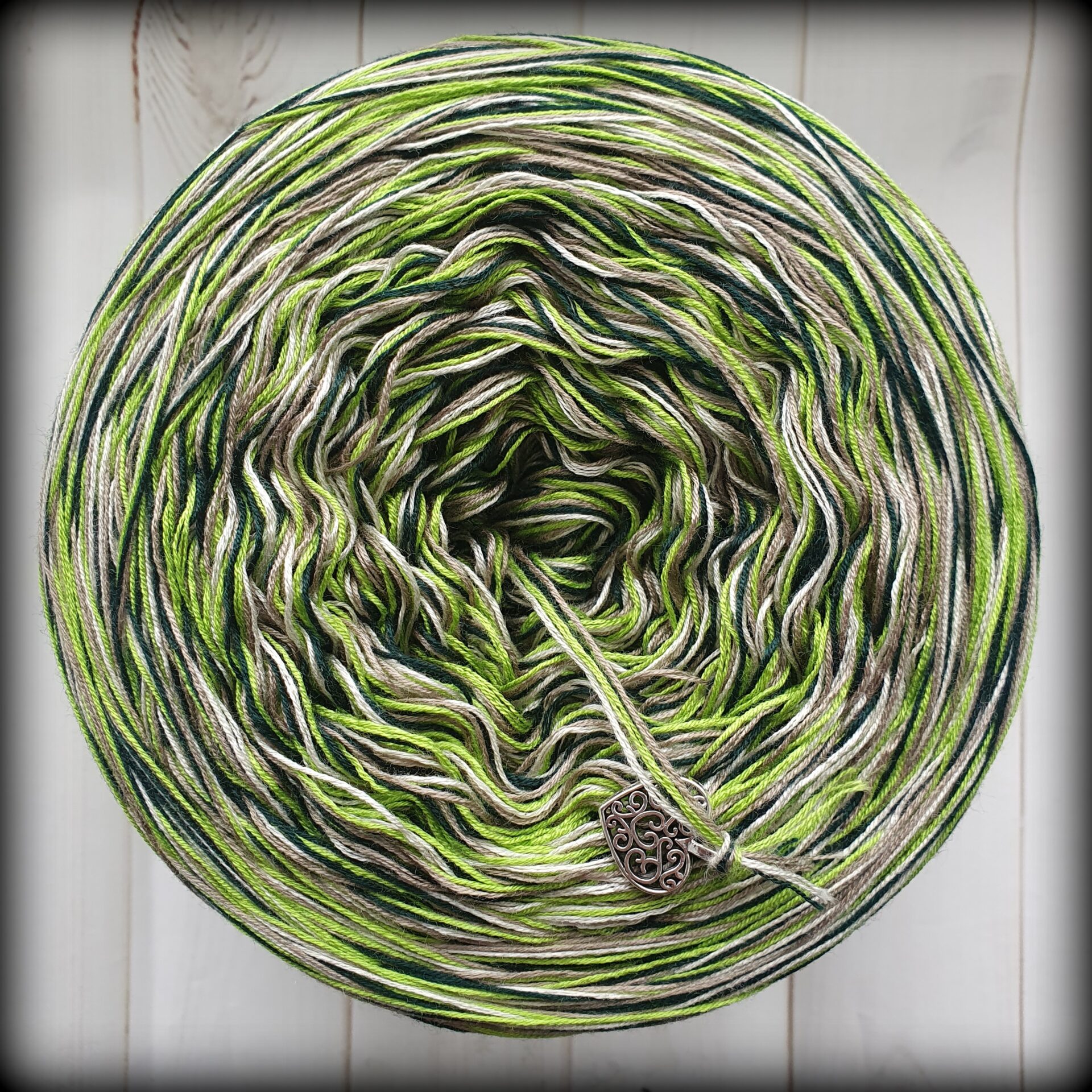 H405-lace-pear-pine-peanut