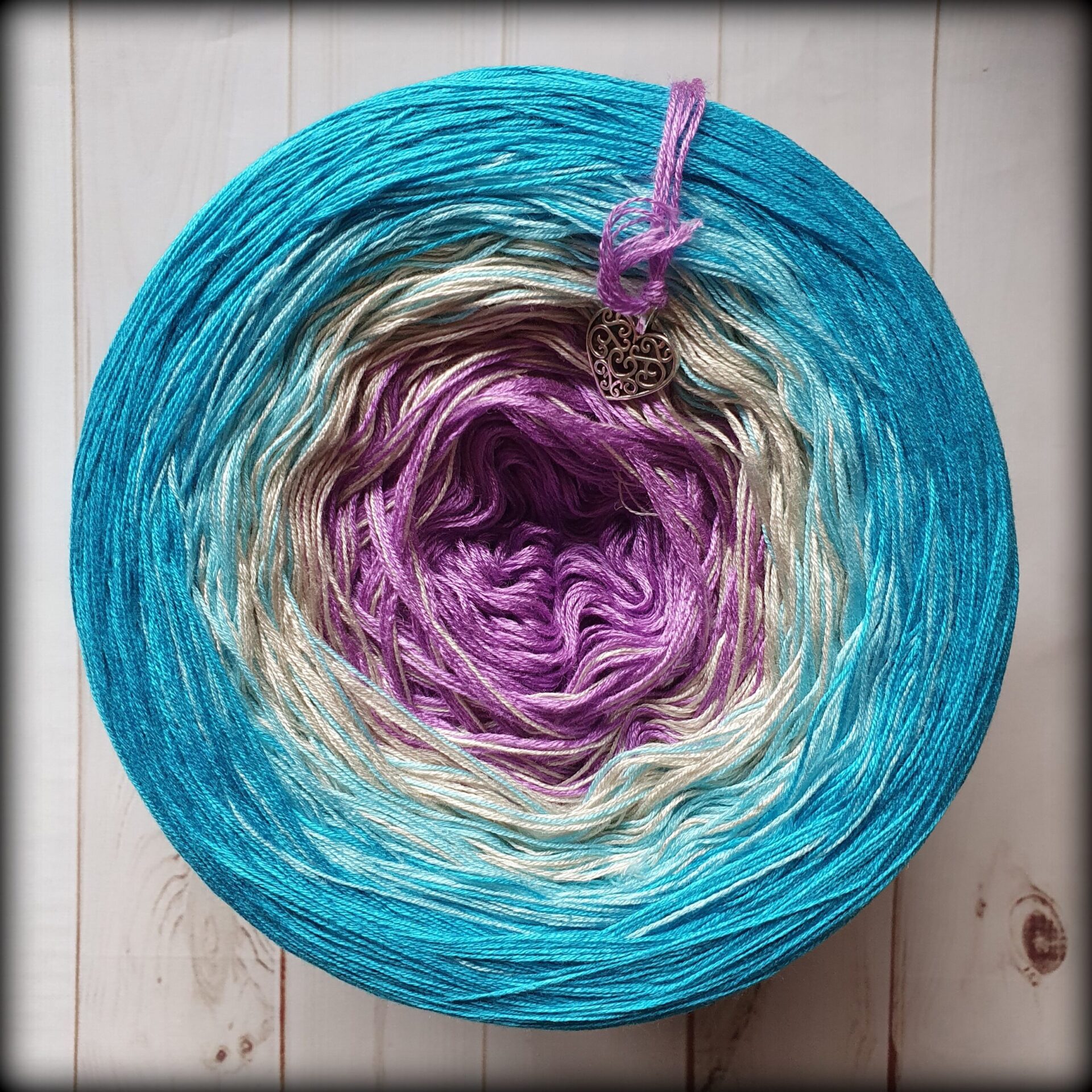 M414-lilac-lace-sapphire-cerulean
